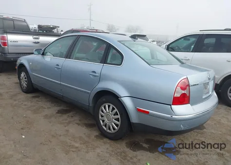 2003 Volkswagen Passat Gl from USA, damaged, VIN WVWMD63B83P286617